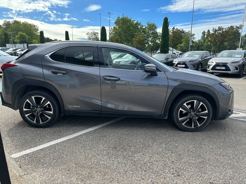 LEXUS UX d’occasion à vendre à MONTFAVET chez VDA (Photo 4)