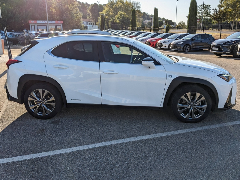 LEXUS UX d’occasion à vendre à MONTFAVET chez VDA (Photo 3)