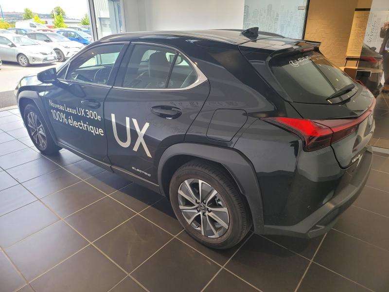 LEXUS UX d’occasion à vendre à MONTFAVET chez VDA (Photo 6)