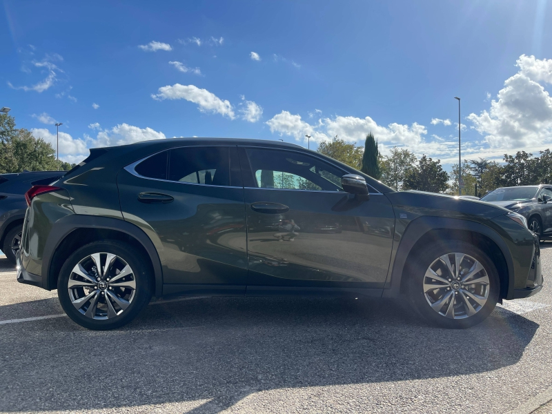 LEXUS UX d’occasion à vendre à MONTFAVET chez VDA (Photo 6)