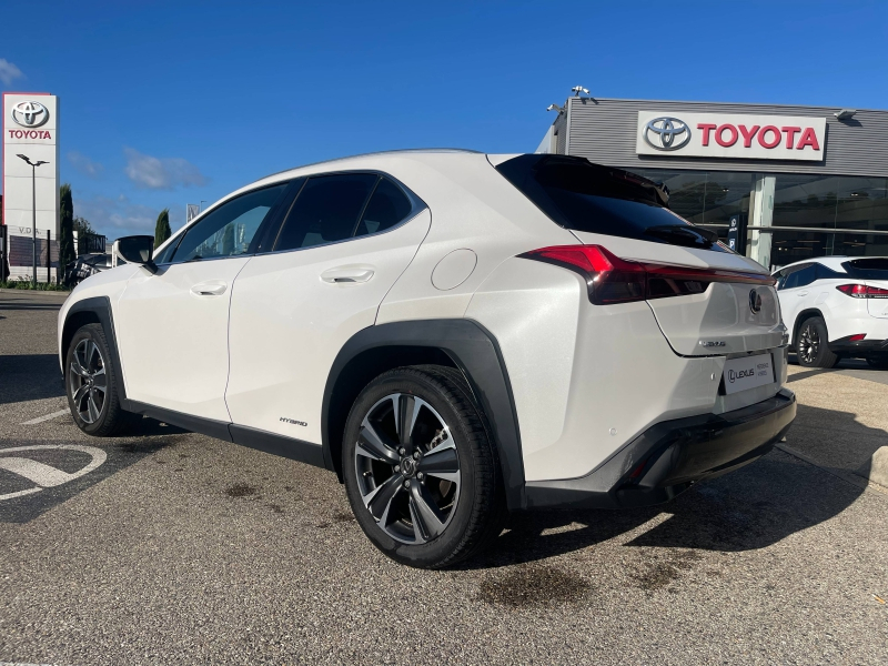 LEXUS UX d’occasion à vendre à MONTFAVET chez VDA (Photo 3)