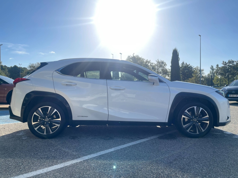 LEXUS UX d’occasion à vendre à MONTFAVET chez VDA (Photo 6)