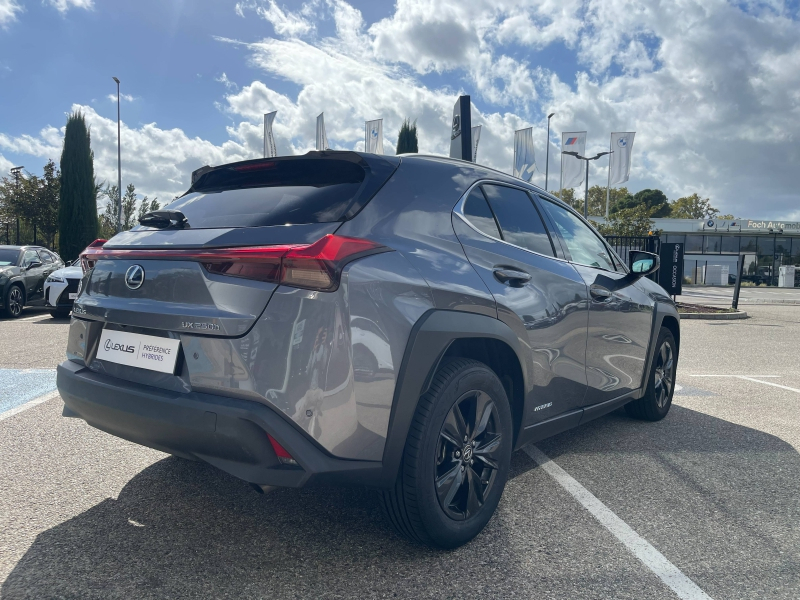 LEXUS UX d’occasion à vendre à MONTFAVET chez VDA (Photo 5)