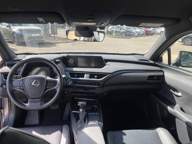 LEXUS UX d’occasion à vendre à MONTFAVET chez VDA (Photo 12)