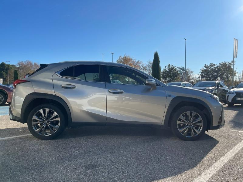 LEXUS UX d’occasion à vendre à MONTFAVET chez VDA (Photo 6)