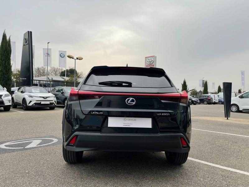 LEXUS UX d’occasion à vendre à MONTFAVET chez VDA (Photo 4)