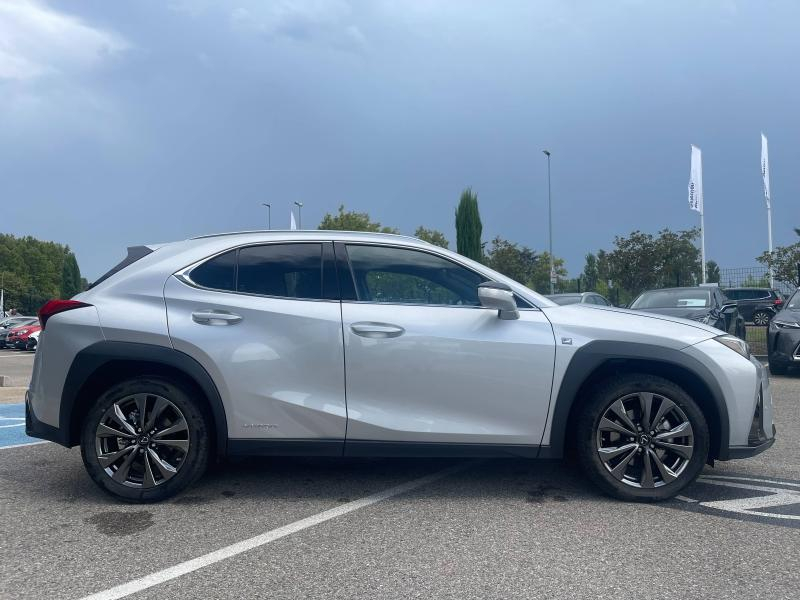 LEXUS UX d’occasion à vendre à MONTFAVET chez VDA (Photo 6)