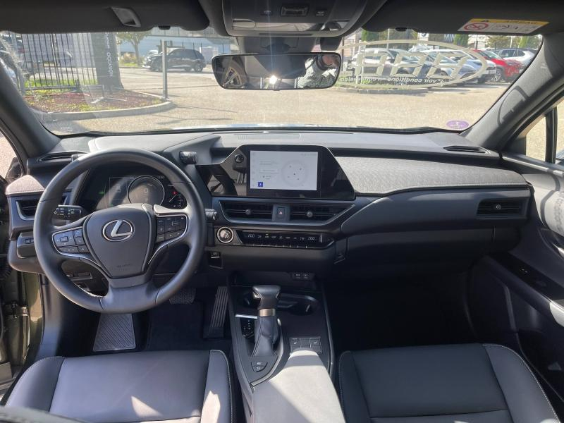 LEXUS UX d’occasion à vendre à MONTFAVET chez VDA (Photo 12)