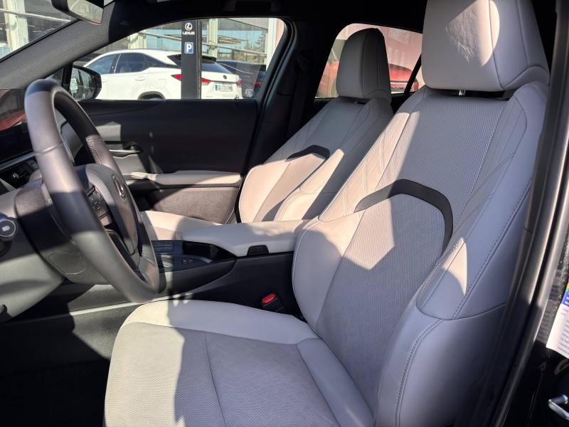 LEXUS UX d’occasion à vendre à MONTFAVET chez VDA (Photo 10)
