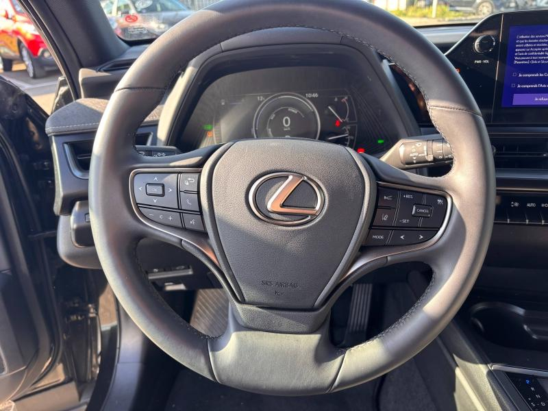 LEXUS UX d’occasion à vendre à MONTFAVET chez VDA (Photo 13)
