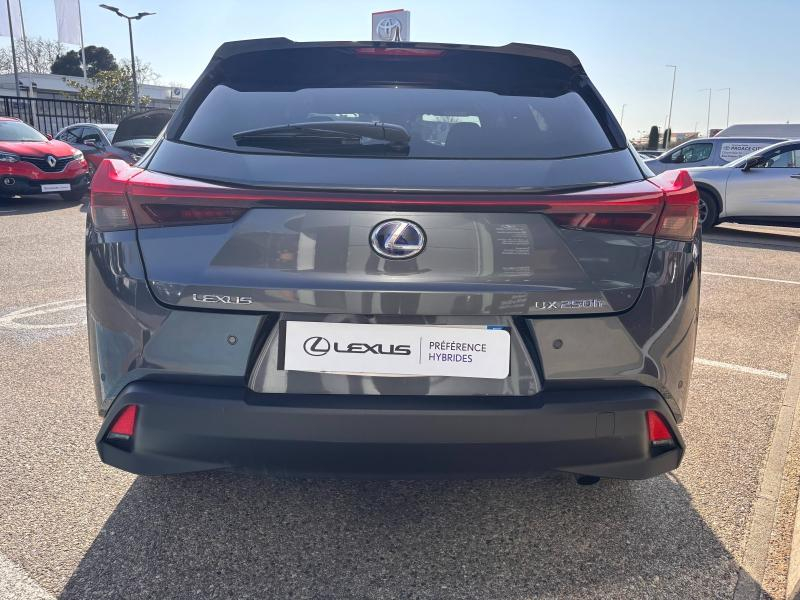 LEXUS UX d’occasion à vendre à MONTFAVET chez VDA (Photo 5)