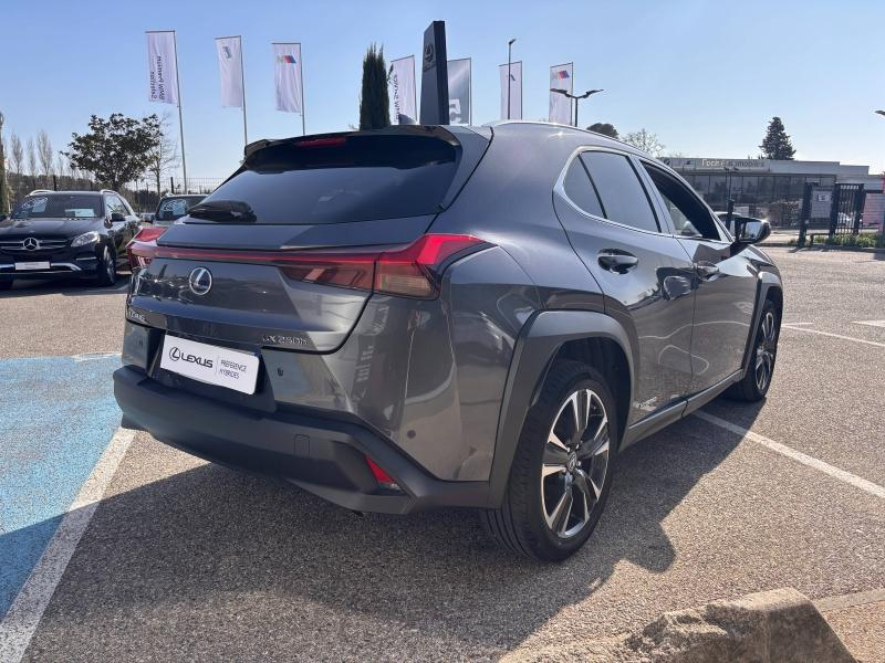 LEXUS UX d’occasion à vendre à MONTFAVET chez VDA (Photo 6)
