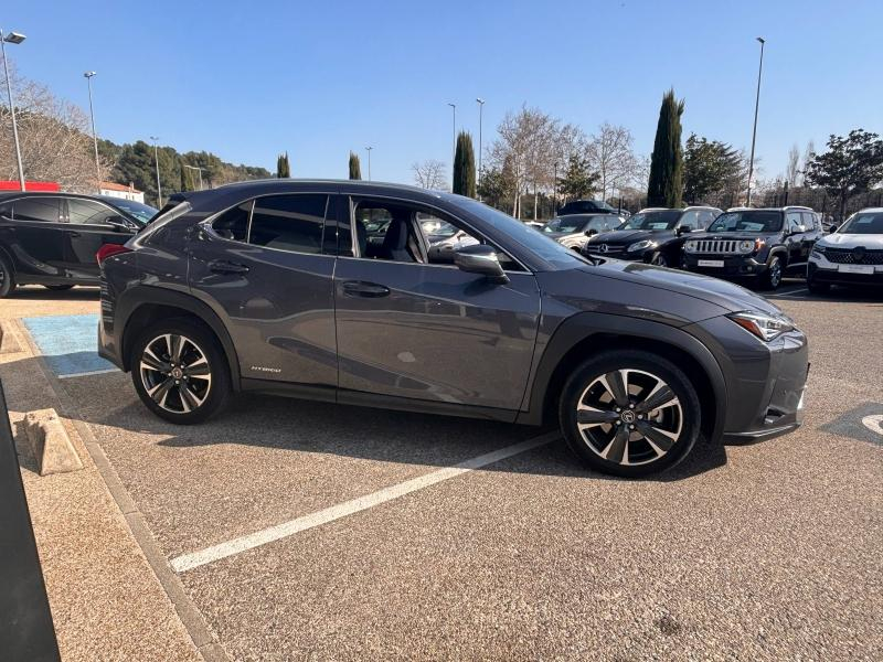 LEXUS UX d’occasion à vendre à MONTFAVET chez VDA (Photo 8)