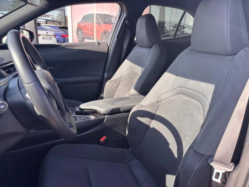 LEXUS UX d’occasion à vendre à MONTFAVET chez VDA (Photo 9)