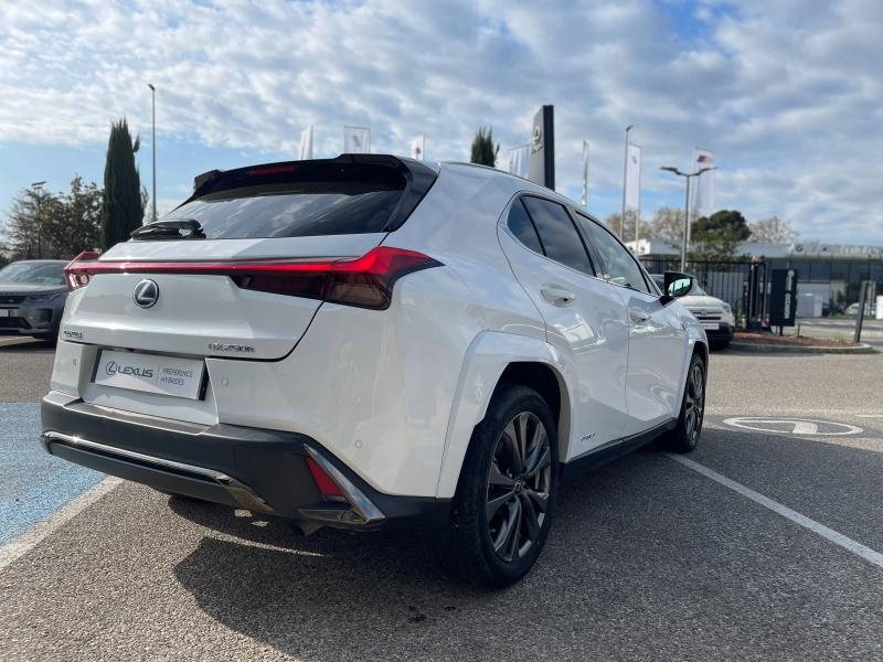 LEXUS UX d’occasion à vendre à MONTFAVET chez VDA (Photo 4)