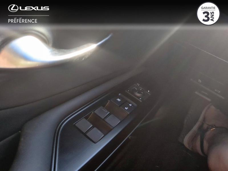 LEXUS ES d’occasion à vendre à MONTFAVET chez VDA (Photo 11)