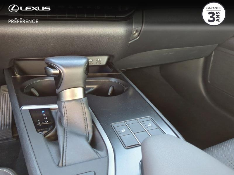 LEXUS UX d’occasion à vendre à MONTFAVET chez VDA (Photo 9)