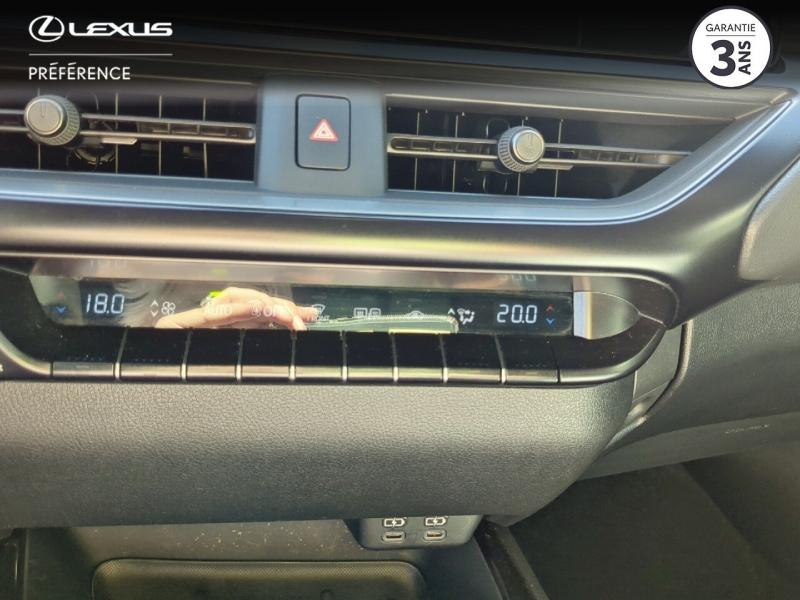 LEXUS UX d’occasion à vendre à MONTFAVET chez VDA (Photo 11)