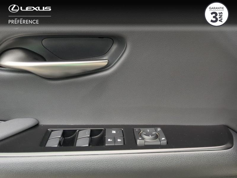 LEXUS UX d’occasion à vendre à MONTFAVET chez VDA (Photo 12)