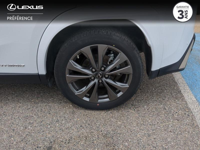 LEXUS UX d’occasion à vendre à MONTFAVET chez VDA (Photo 4)