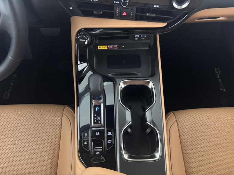 LEXUS NX d’occasion à vendre à MONTFAVET chez VDA (Photo 14)