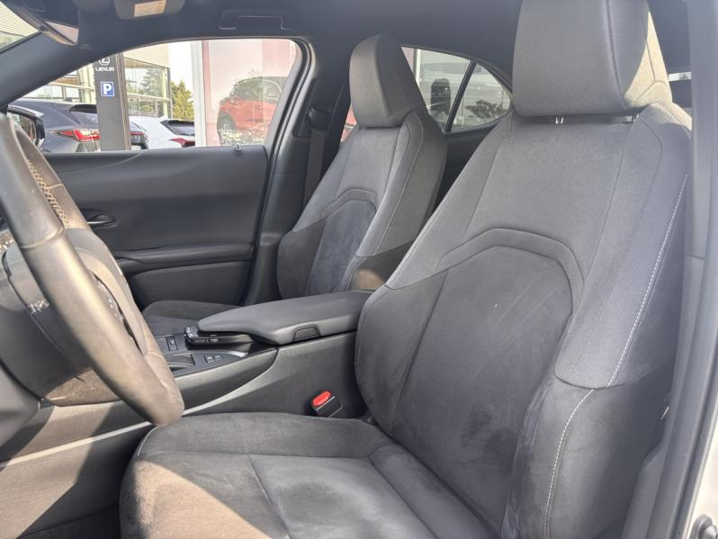 LEXUS UX d’occasion à vendre à MONTFAVET chez VDA (Photo 9)