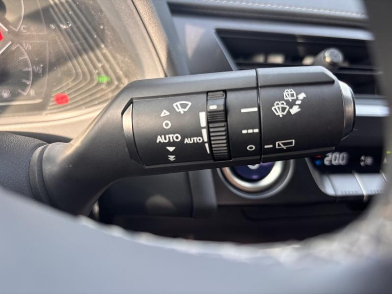 LEXUS UX d’occasion à vendre à MONTFAVET chez VDA (Photo 13)