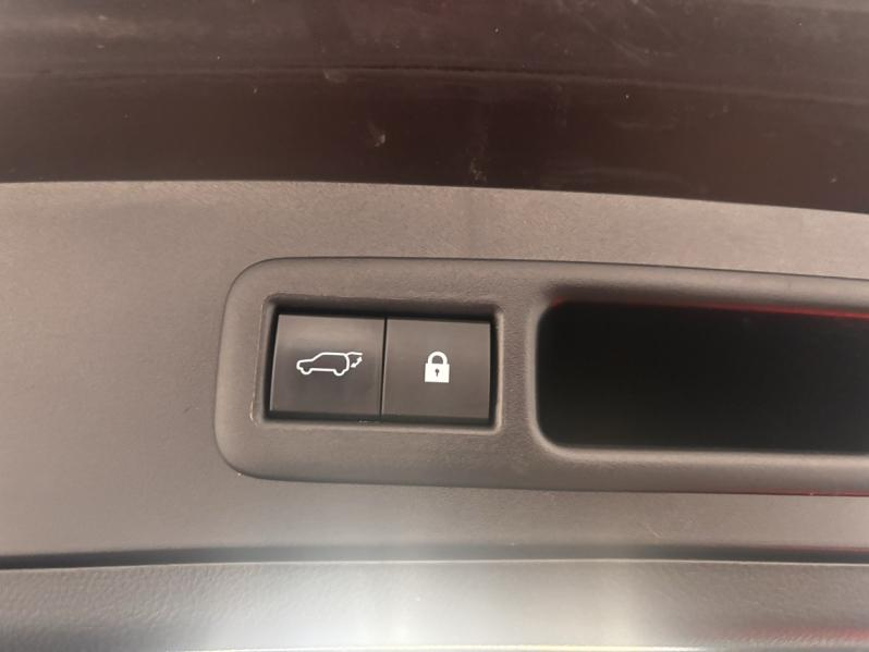 LEXUS UX d’occasion à vendre à MONTFAVET chez VDA (Photo 8)