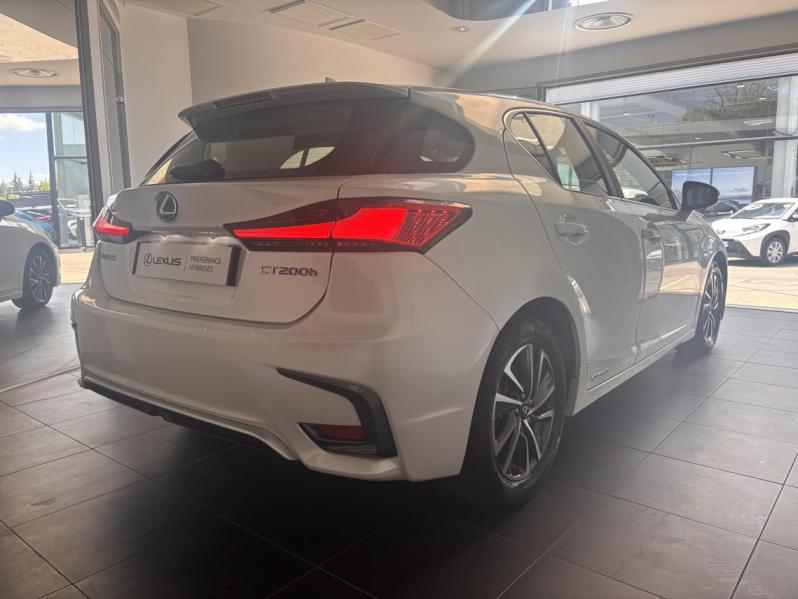 LEXUS CT d’occasion à vendre à MONTFAVET chez VDA (Photo 6)