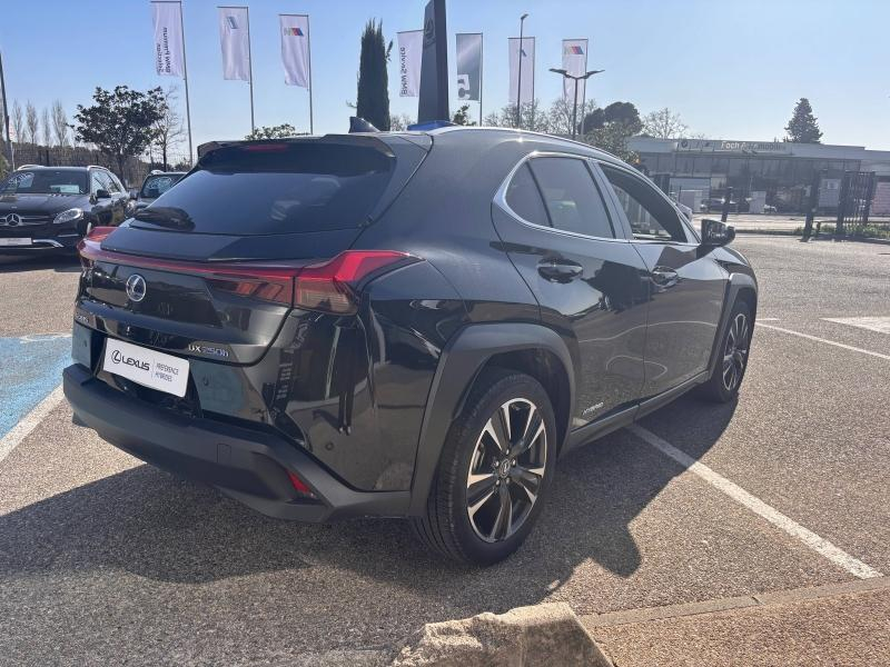 LEXUS UX d’occasion à vendre à MONTFAVET chez VDA (Photo 6)