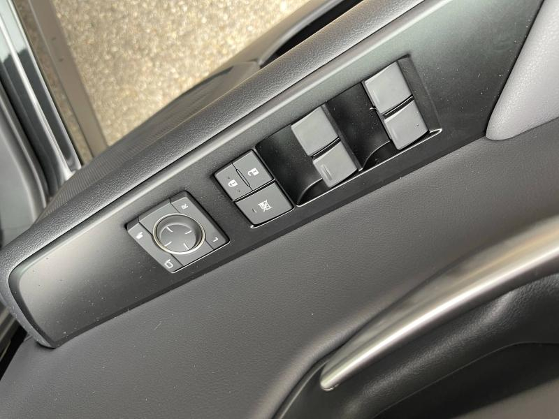 LEXUS UX d’occasion à vendre à MONTFAVET chez VDA (Photo 10)