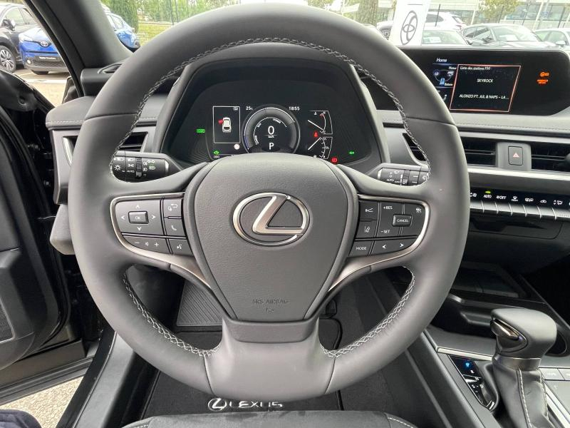LEXUS UX d’occasion à vendre à MONTFAVET chez VDA (Photo 16)