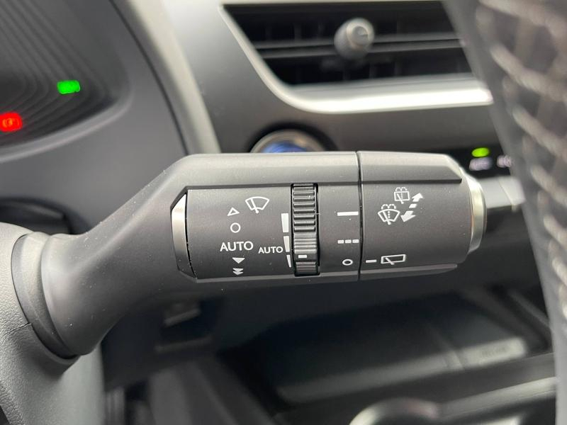 LEXUS UX d’occasion à vendre à MONTFAVET chez VDA (Photo 18)