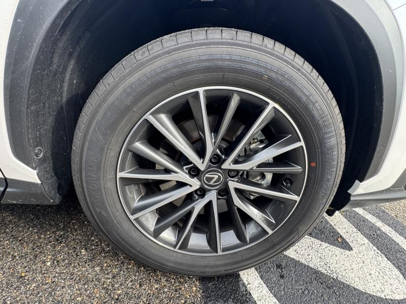 LEXUS NX d’occasion à vendre à MONTFAVET chez VDA (Photo 9)