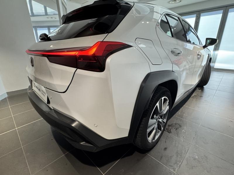LEXUS UX d’occasion à vendre à MONTFAVET chez VDA (Photo 9)