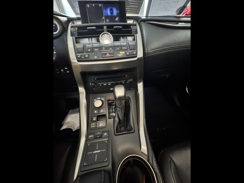 LEXUS NX d’occasion à vendre à MONTFAVET chez VDA (Photo 19)