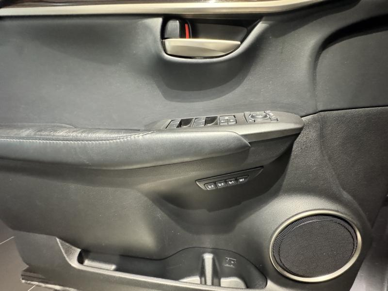 LEXUS NX d’occasion à vendre à MONTFAVET chez VDA (Photo 20)