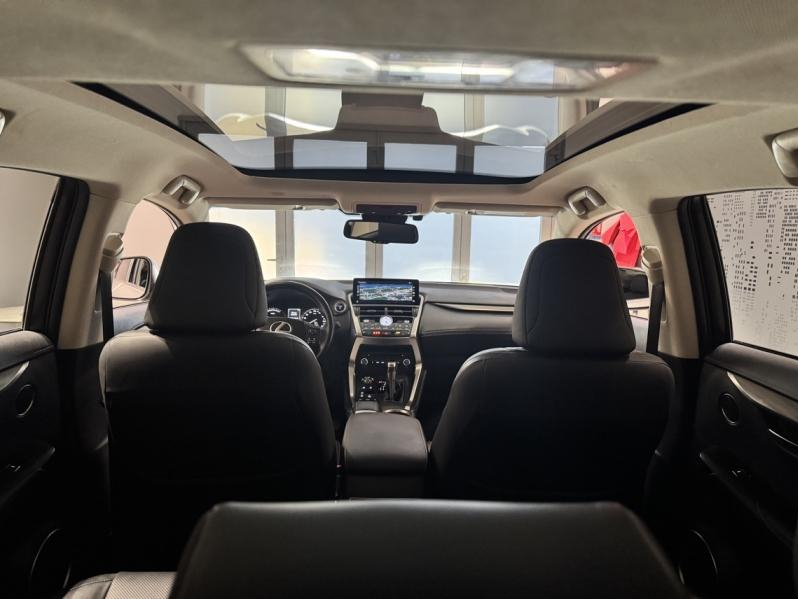 LEXUS NX d’occasion à vendre à MONTFAVET chez VDA (Photo 15)