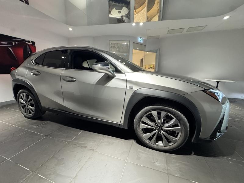 LEXUS UX d’occasion à vendre à MONTFAVET chez VDA (Photo 5)