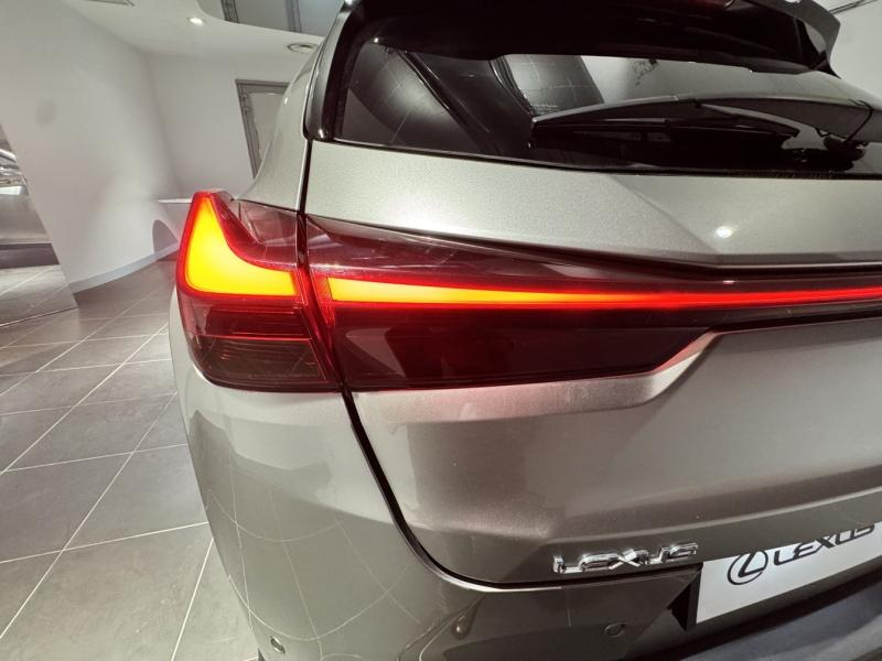 LEXUS UX d’occasion à vendre à MONTFAVET chez VDA (Photo 10)