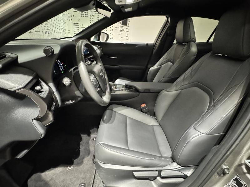 LEXUS UX d’occasion à vendre à MONTFAVET chez VDA (Photo 11)