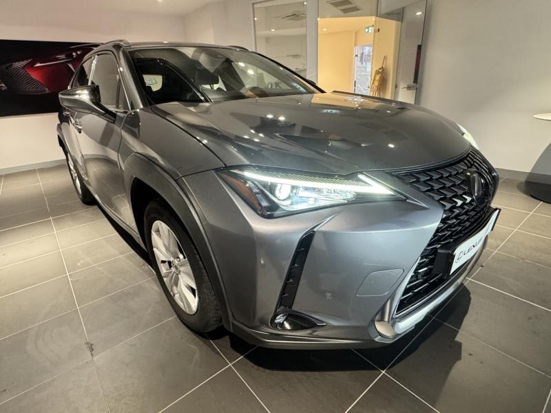 LEXUS UX d’occasion à vendre à MONTFAVET chez VDA (Photo 3)