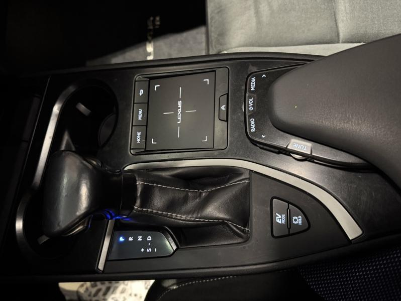 LEXUS UX d’occasion à vendre à MONTFAVET chez VDA (Photo 18)