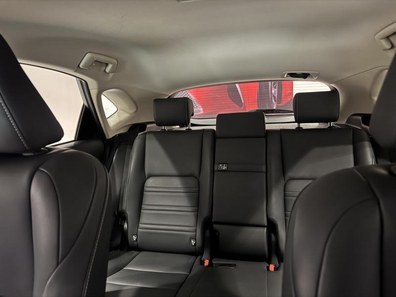 LEXUS NX d’occasion à vendre à MONTFAVET chez VDA (Photo 19)