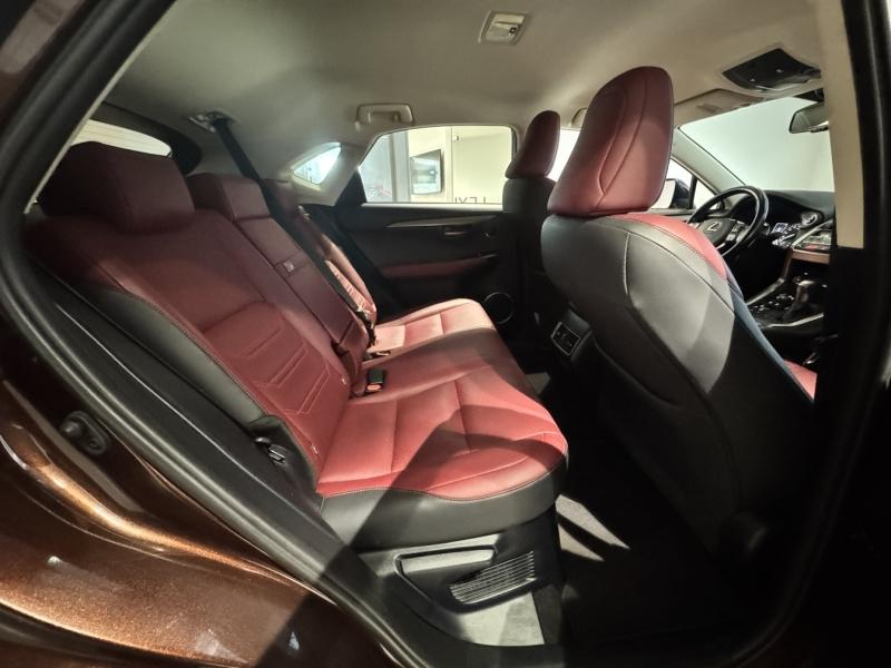 LEXUS NX d’occasion à vendre à MONTFAVET chez VDA (Photo 15)