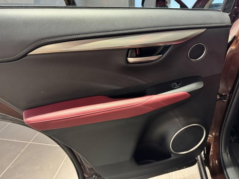 LEXUS NX d’occasion à vendre à MONTFAVET chez VDA (Photo 19)