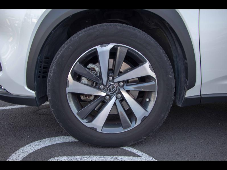 LEXUS NX d’occasion à vendre à MONTFAVET chez VDA (Photo 6)