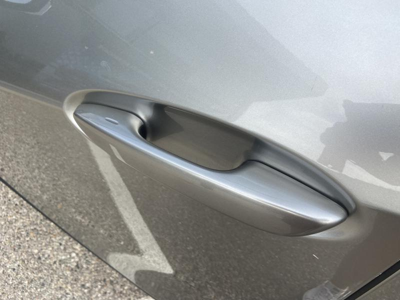 LEXUS UX d’occasion à vendre à MONTFAVET chez VDA (Photo 8)