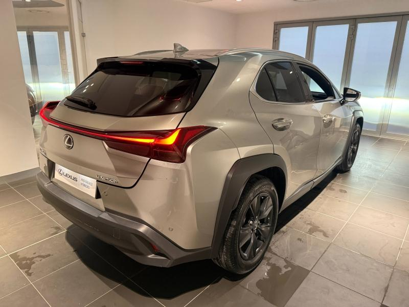 LEXUS UX d’occasion à vendre à MONTFAVET chez VDA (Photo 5)