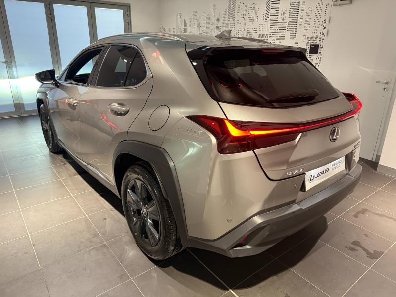 LEXUS UX d’occasion à vendre à MONTFAVET chez VDA (Photo 7)